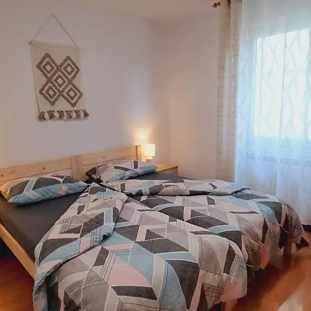 Hisa Biba House