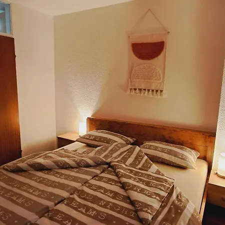 Hisa Biba House Semesterbostad
